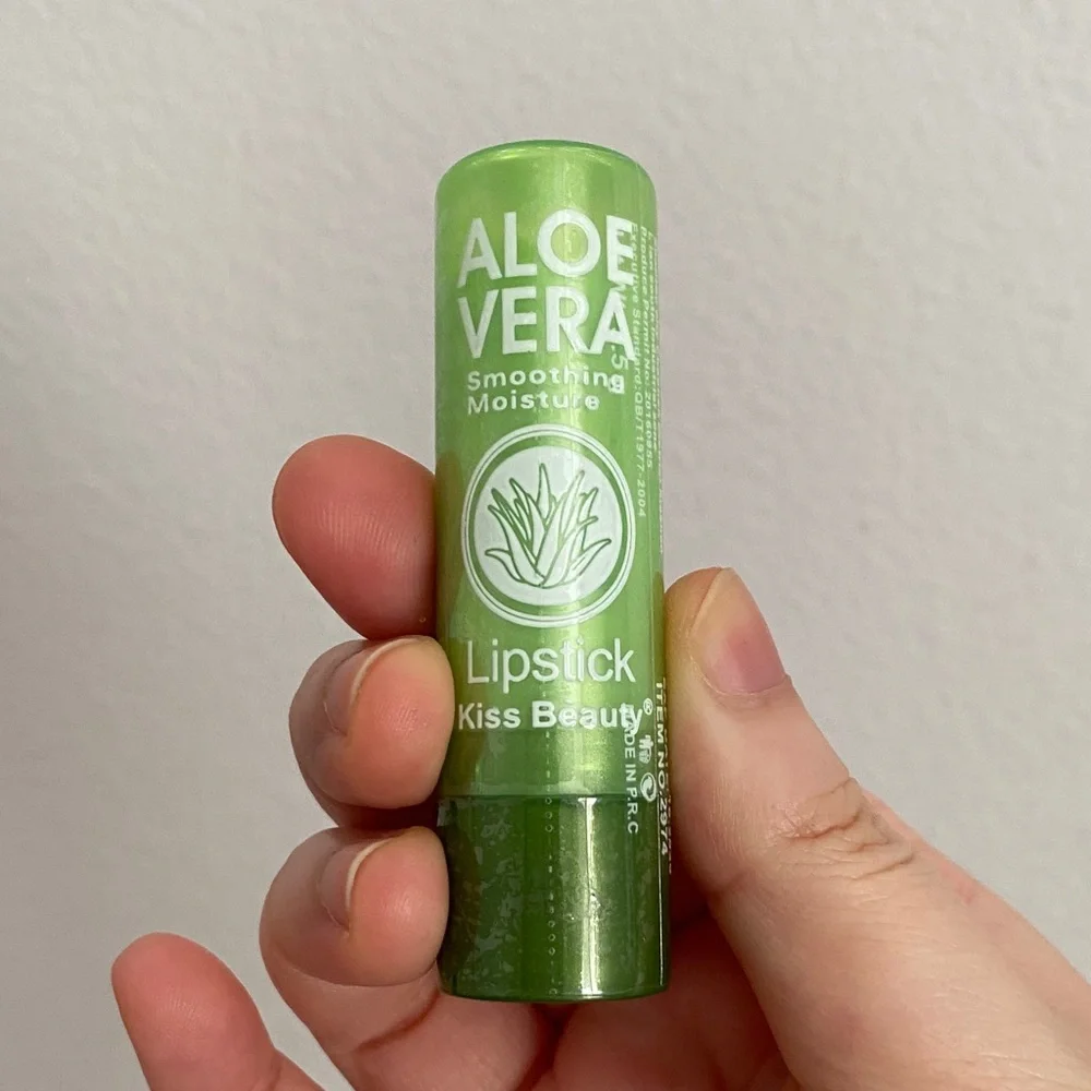 Aloe Vera Lipstick - Green